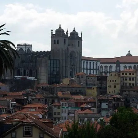 Lejlighedshotel Vitoria Village 4*