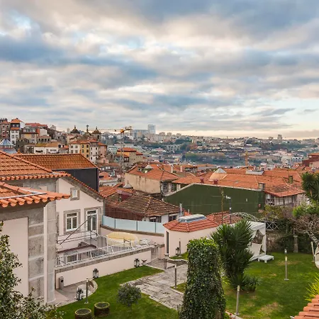 Aparthotel Vitoria Village Porto
